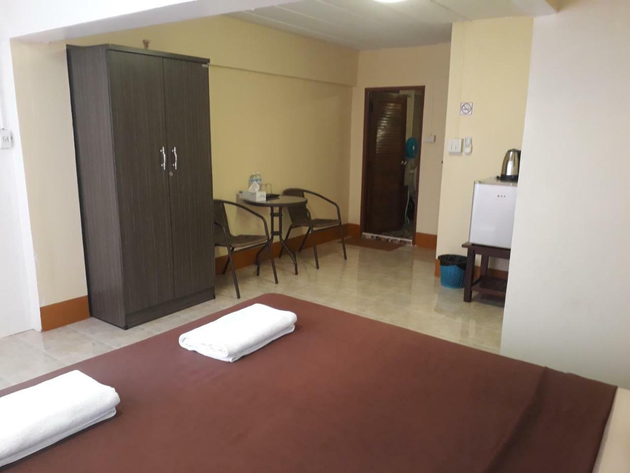 באן פה Relax Inn מראה חיצוני תמונה